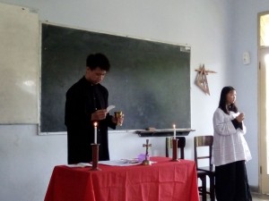 BELAJAR AGAMA DENGAN BERPRAKTIK