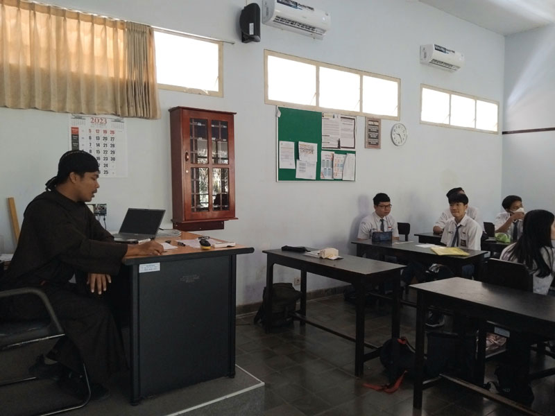 Goodbye Kertas Ulangan