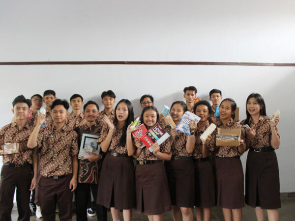 Cerita di Balik Setiap Kado