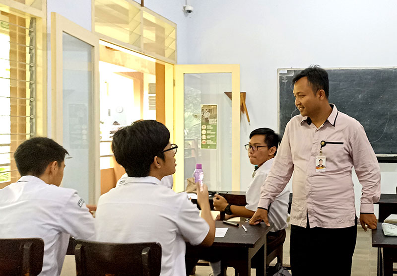 Peduli dan Mengasihi