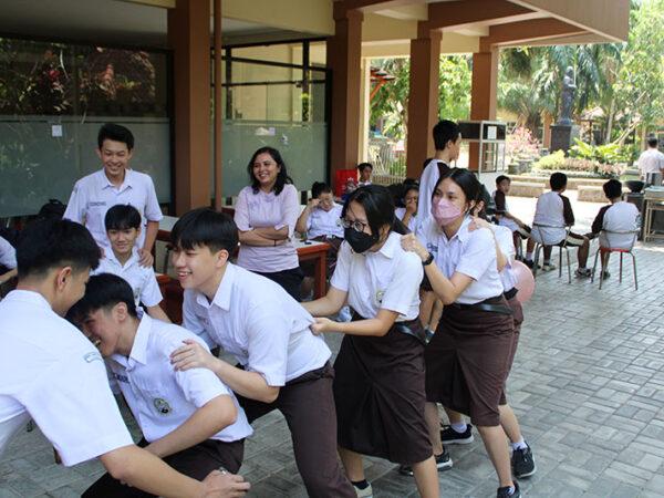 Bermain Bukan Sekadar Bermain