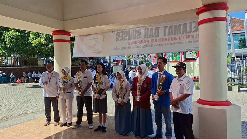 Upacara HUT PMI ke-79? PMR Santo Paulus Ikutan Dong!