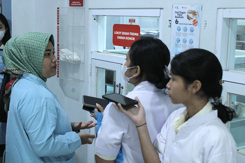 Ambil Jaslabmu, Kita Berangkat ke PMI!