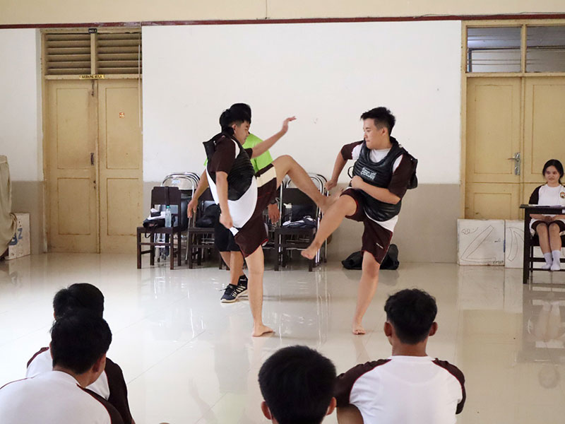 Mengukir Gerakan, Mengasah Ketangkasan