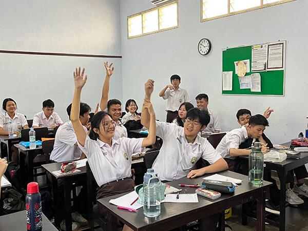 Pilih Nomor Satu atau Dua?