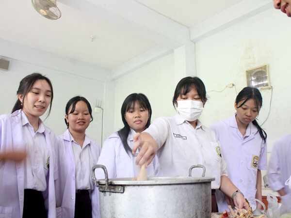 Pesta Biodiversitas Kelas X