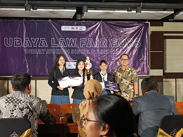Membawa Pulang Piala dari Surabaya