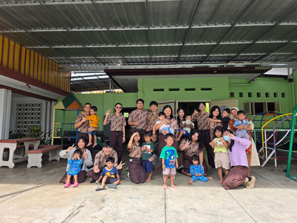 Berinteraksi Bersama Balita