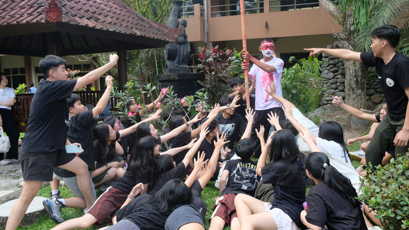 Menjaga Tradisi dalam Lomba Kemerdekaan