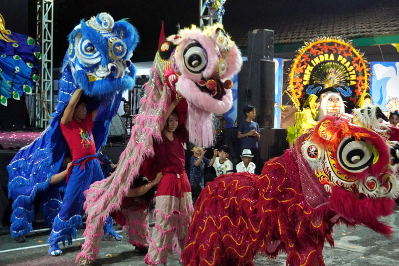 Barongsai SMAK Santo Paulus Meriahkan Indra Prastha Festival