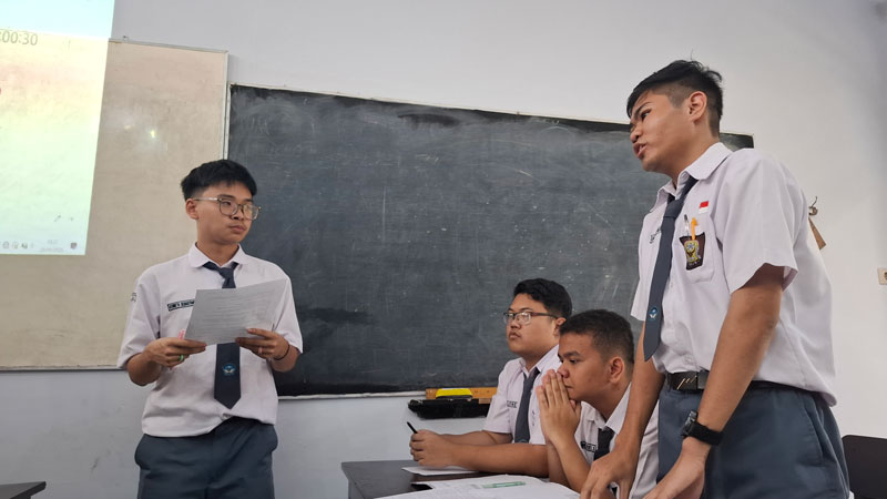Perdebatan Pemimpin Hebat