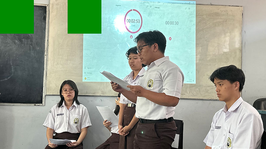 Ketika Kelas PPKn Berubah Jadi Arena Perdebatan