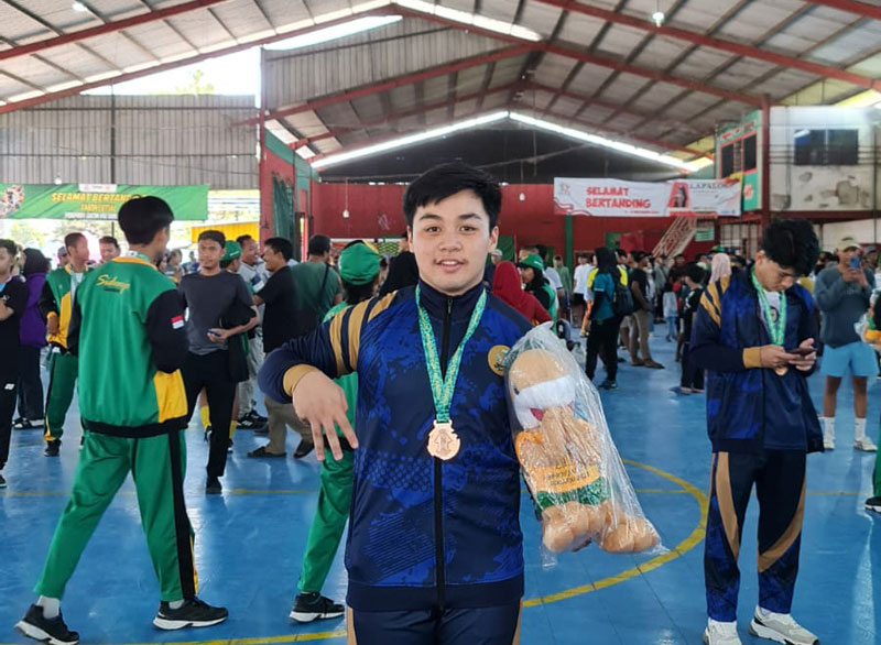 Cerita dari Lapangan Futsal