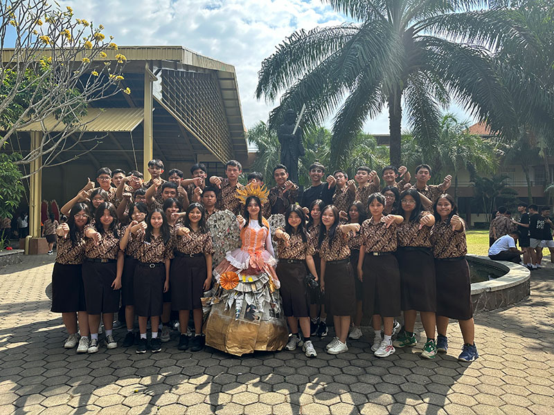 Kelas Berhantu SMA Katolik Santo Paulus Kelas Berhantu SMA Katolik Santo Paulus