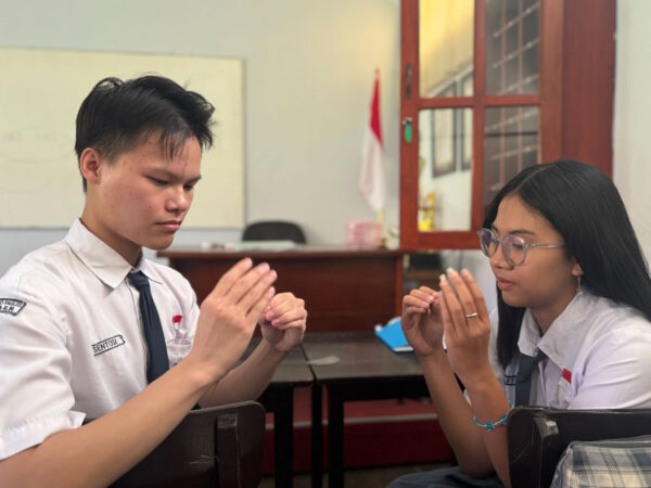 Adu Cerdas Ala Kelas XI