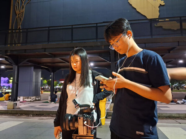 Pejuang Tanpa Spotlight