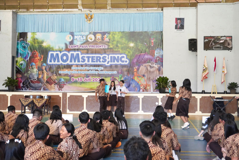 Langkah Awal, Cerita Dimulai