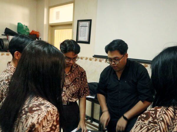 The People Behind Every Event, Yuk Intip Keseruan Tim Multimedia